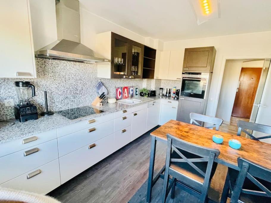 Big Penthouse 2 Bedrooms In Center With Parking And Largeterrace-41 Lucembursko Exteriér fotografie